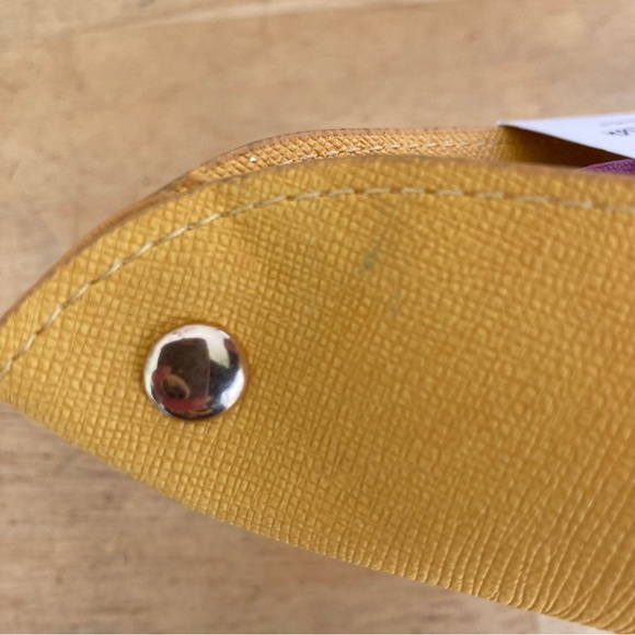 Elevation by Tina Wells Vegan leather triangle valet trays set of 3 - Picture 4 of 12